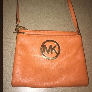 Michael Kors Fulton Large Crossbody